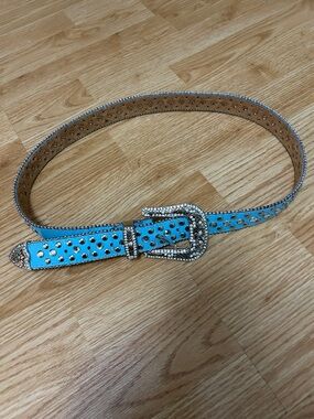 Turquoise Studded Western-Style Women's Belt with Rhinestone Buckle
